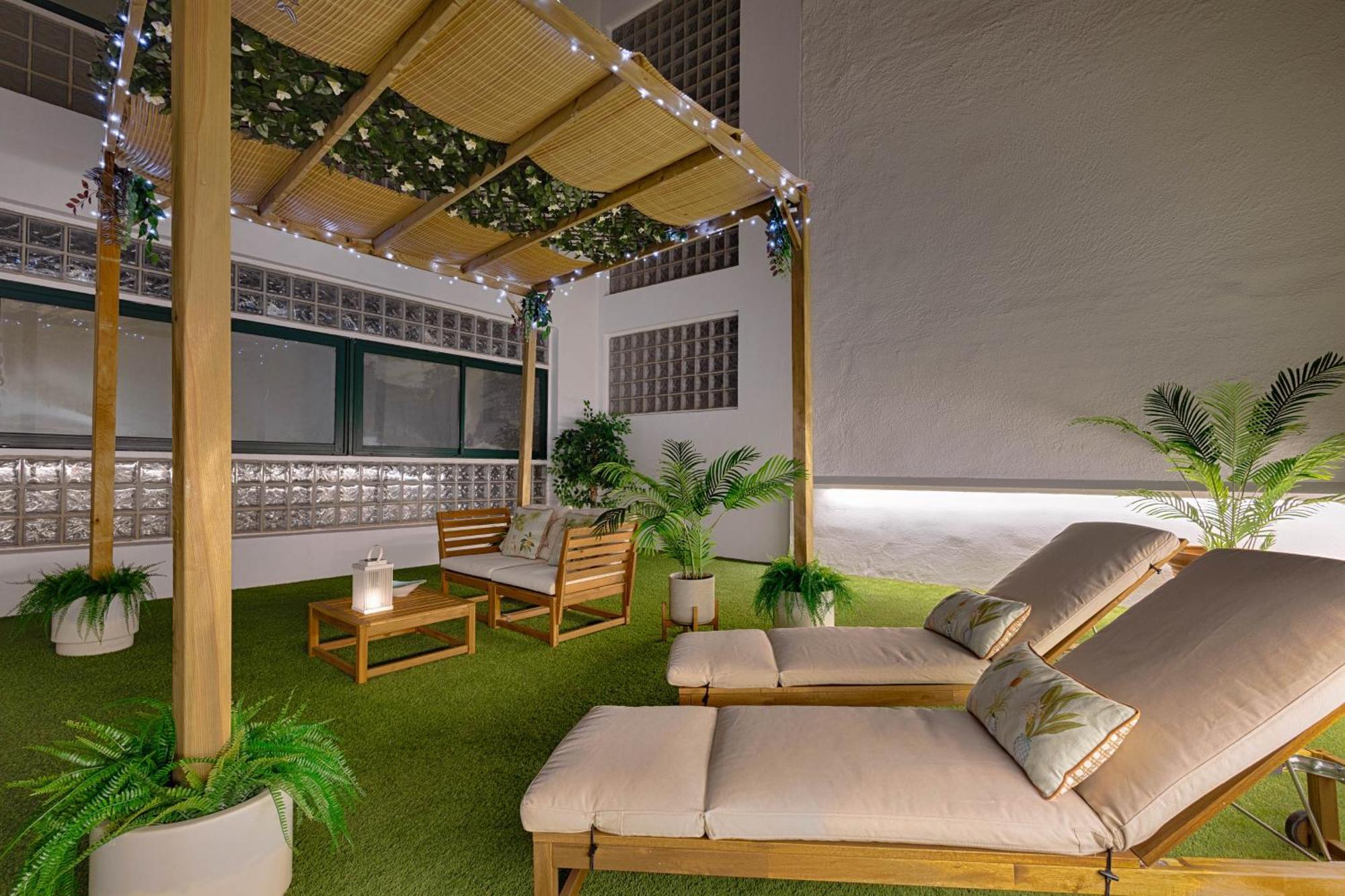 Ferienwohnung C30 Deluxe Studio With Terrace Into Cathedral Square Málaga Exterior foto