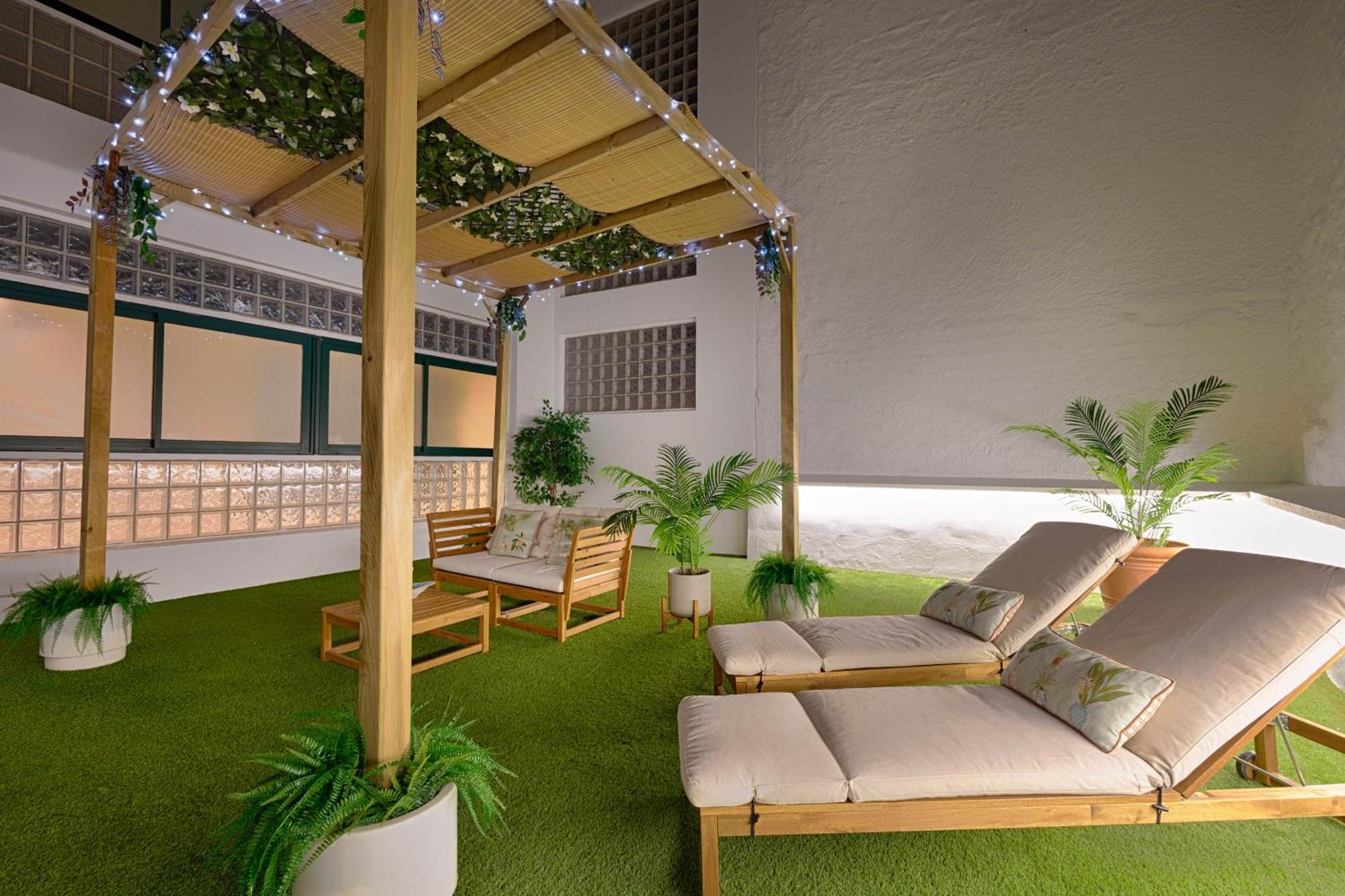 Ferienwohnung C30 Deluxe Studio With Terrace Into Cathedral Square Málaga Exterior foto